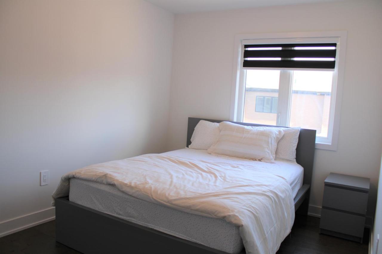 فيلا New Town House Barrie South المظهر الخارجي الصورة