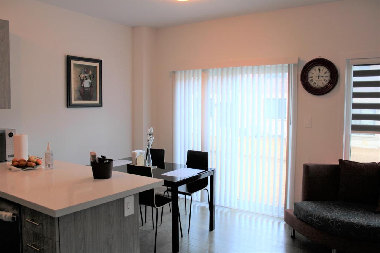 فيلا New Town House Barrie South المظهر الخارجي الصورة