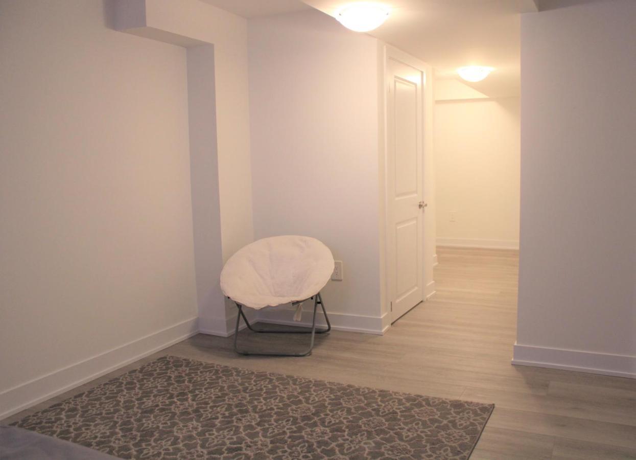 فيلا New Town House Barrie South المظهر الخارجي الصورة
